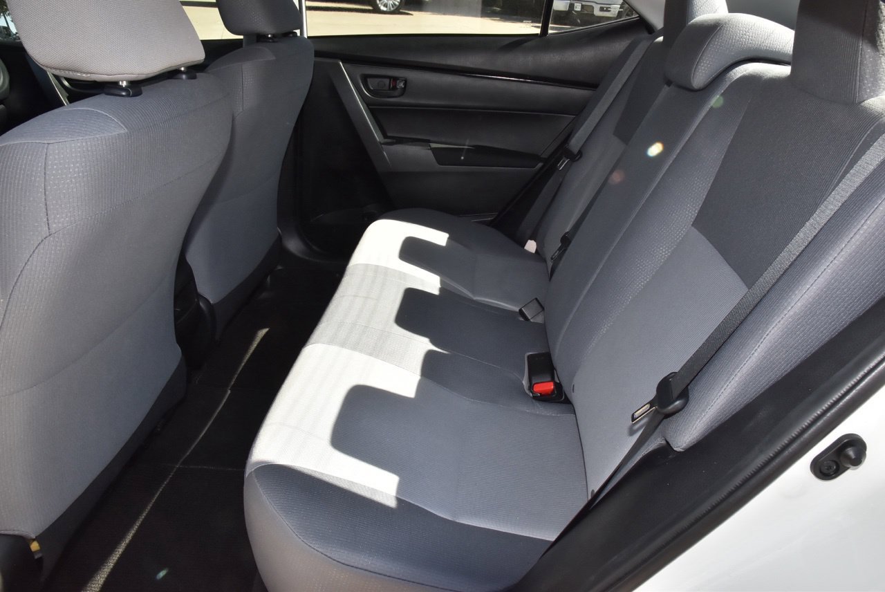 Used 2018 Toyota Corolla L FWD image 14
