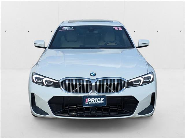 Used 2023 BMW 330i Sedan w/ M Sport Package image 2