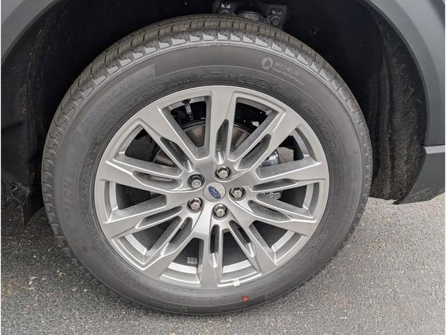 New 2025 Ford Explorer Active w/ Active Comfort Package image 27