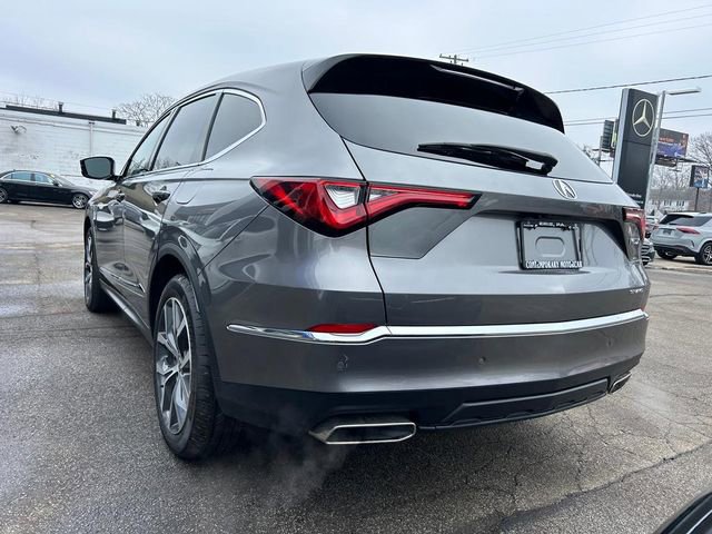 Used 2023 Acura MDX SH-AWD w/ Technology Package image 4