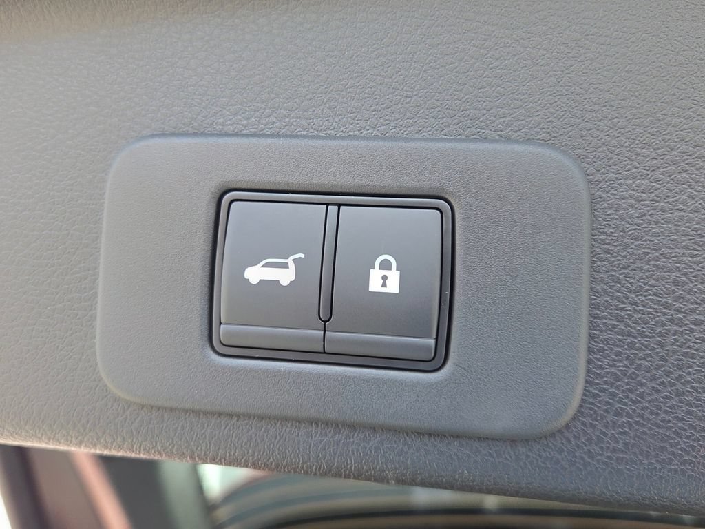 New 2026 Nissan Murano SV AWD/4WD image 10