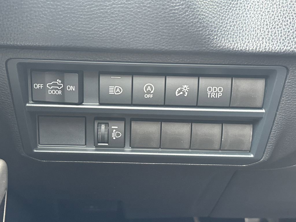 New 2026 Toyota Tundra SR5 AWD/4WD image 32