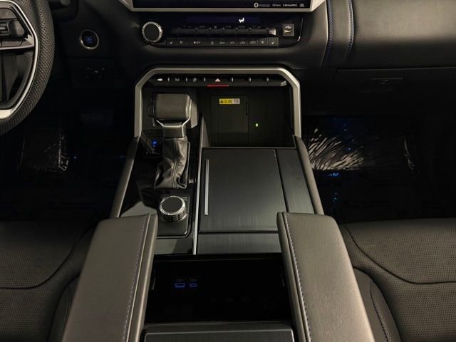 Used 2023 Toyota Tundra Platinum image 22