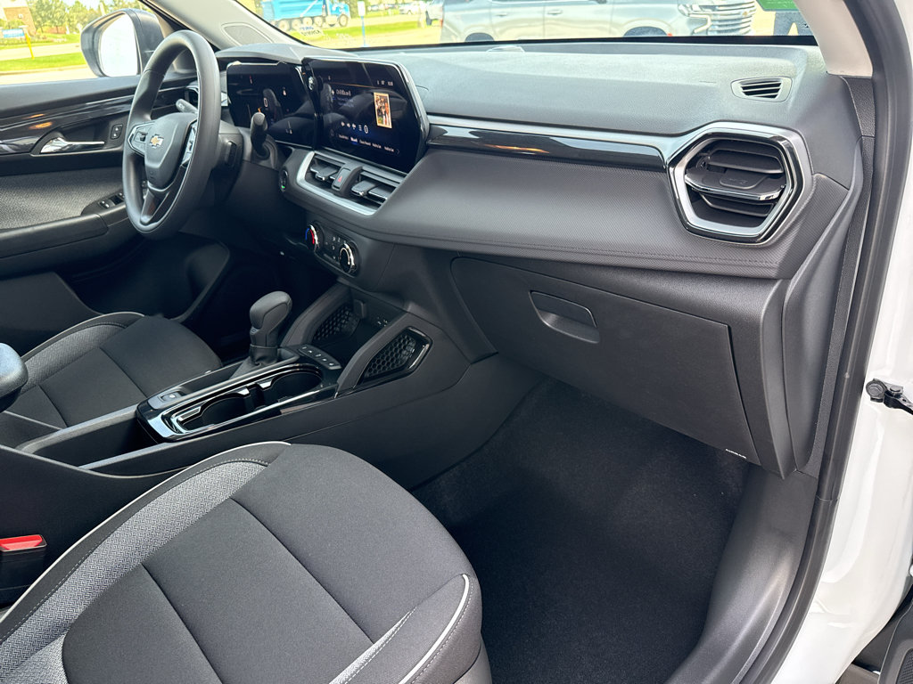 New 2026 Chevrolet TrailBlazer LS w/ LS Confidence Package FWD image 30