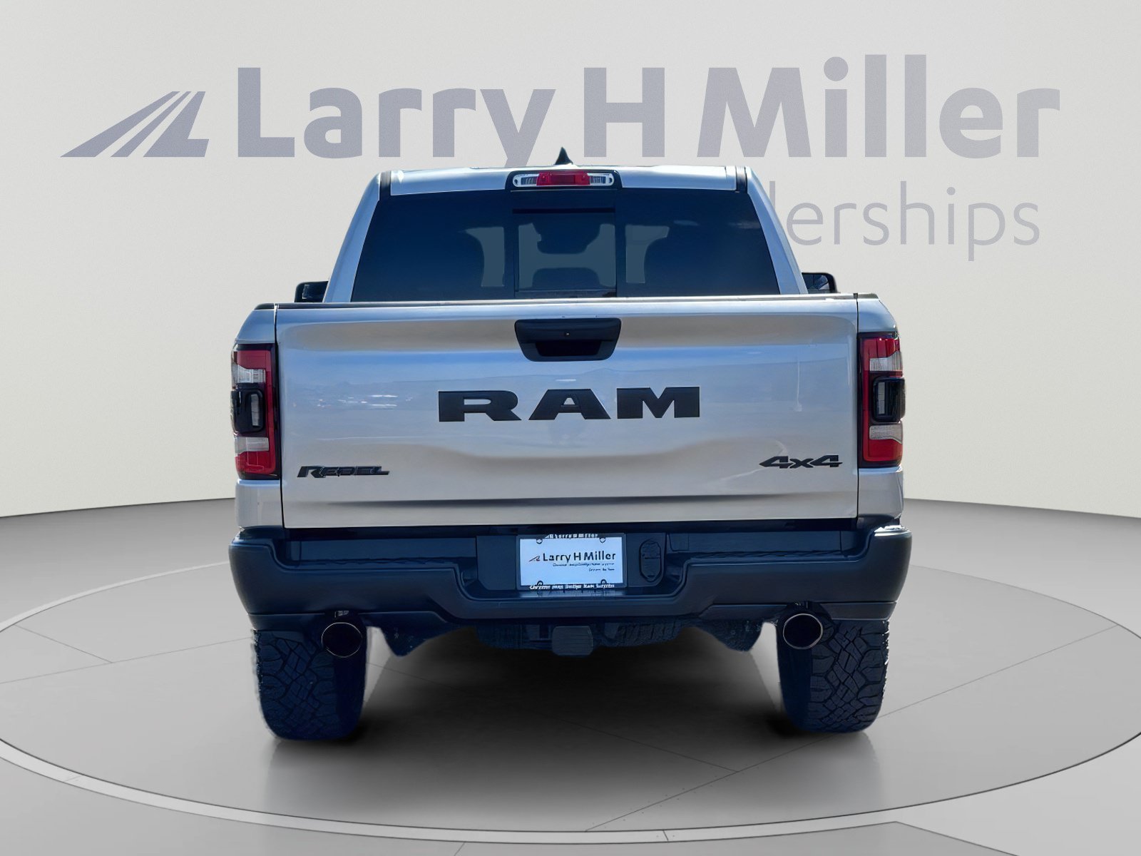 Used 2022 RAM 1500 Rebel w/ Rebel Level A Equipment Group AWD/4WD image 5