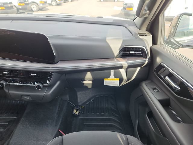 New 2025 Chevrolet Tahoe 4WD image 17