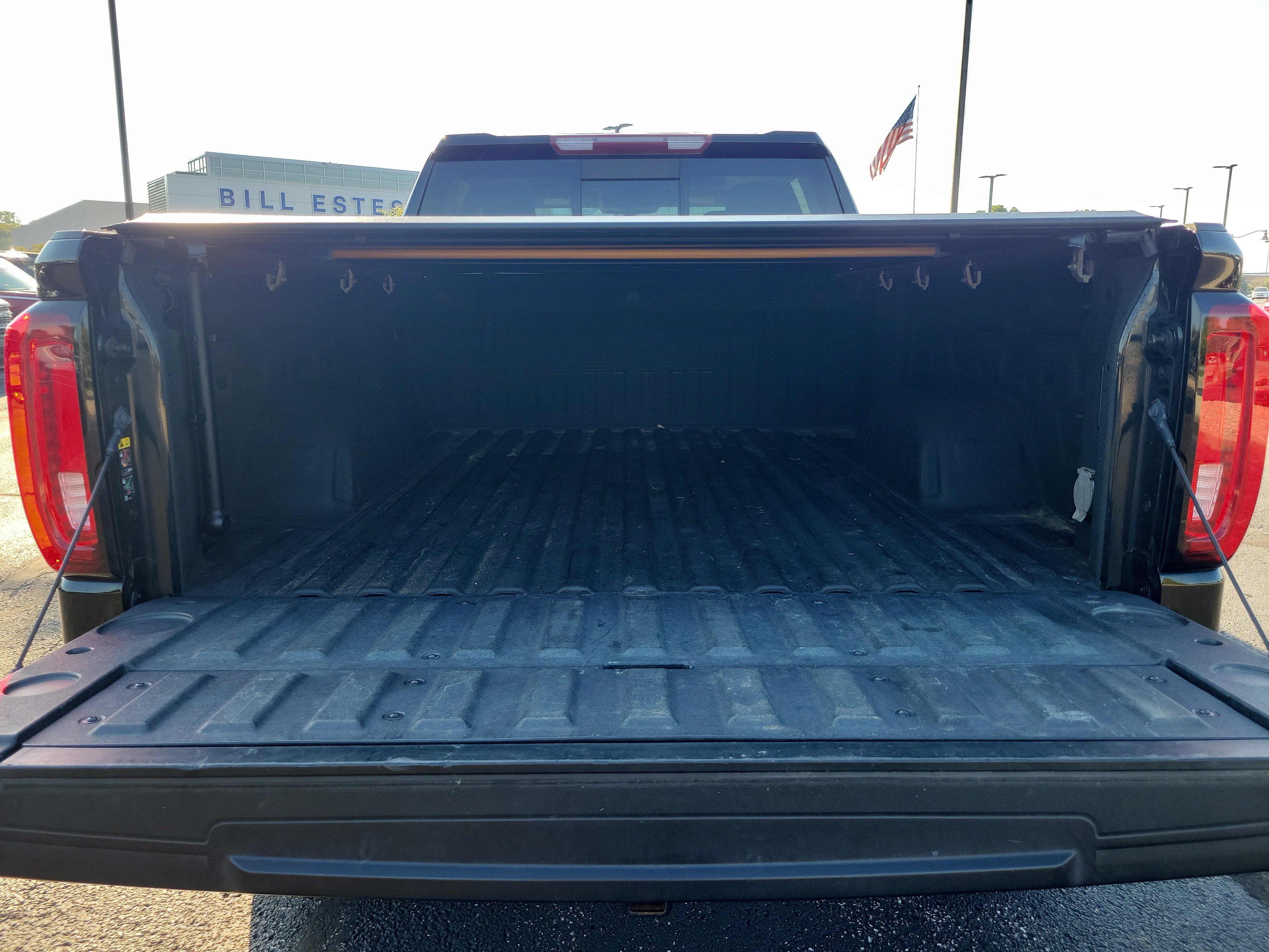 Used 2022 GMC Sierra 1500 Denali AWD/4WD image 10