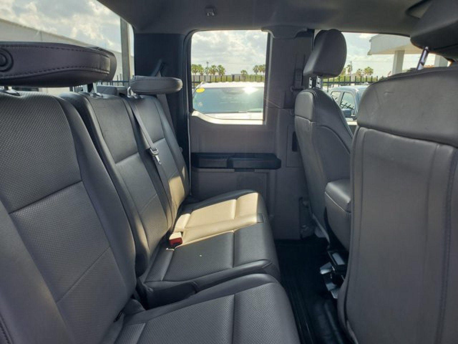 Certified 2019 Ford F150 XL w/ Equipment Group 101A Mid AWD/4WD image 30