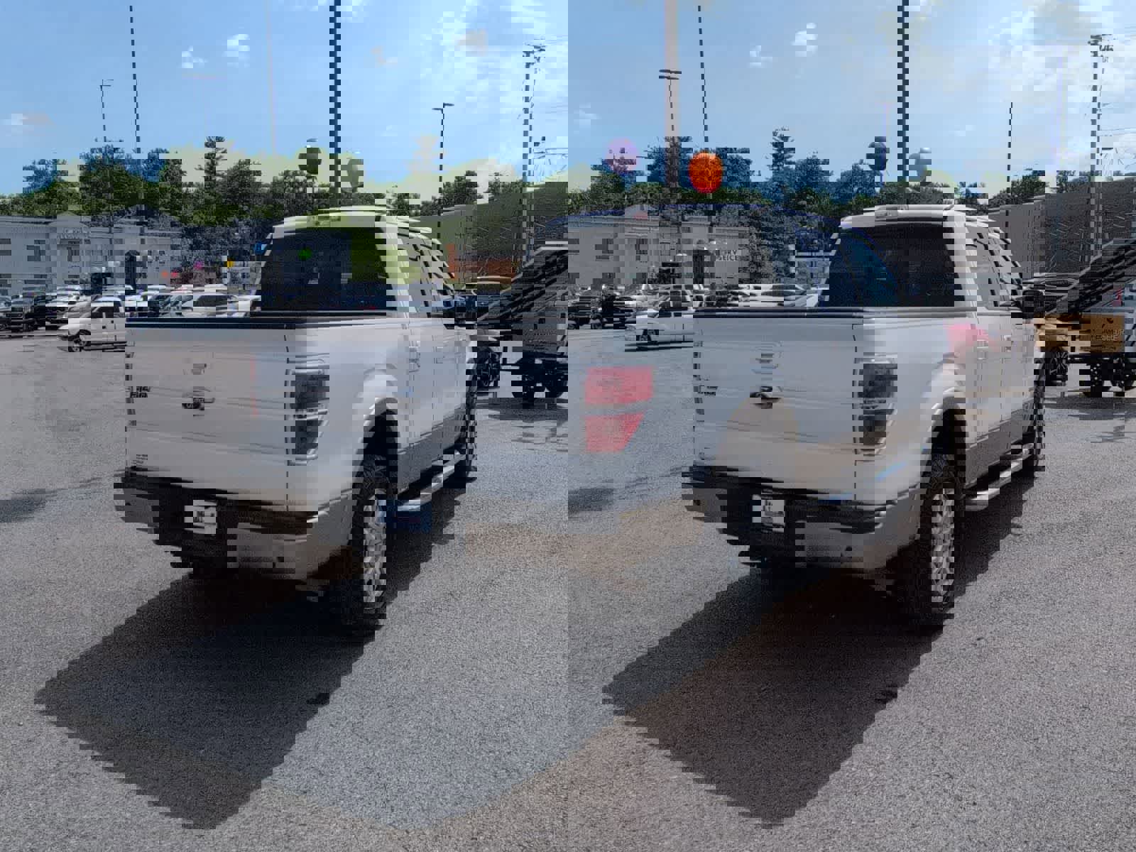 Used 2013 Ford F150 Lariat w/ Luxury Equipment Group RWD image 8