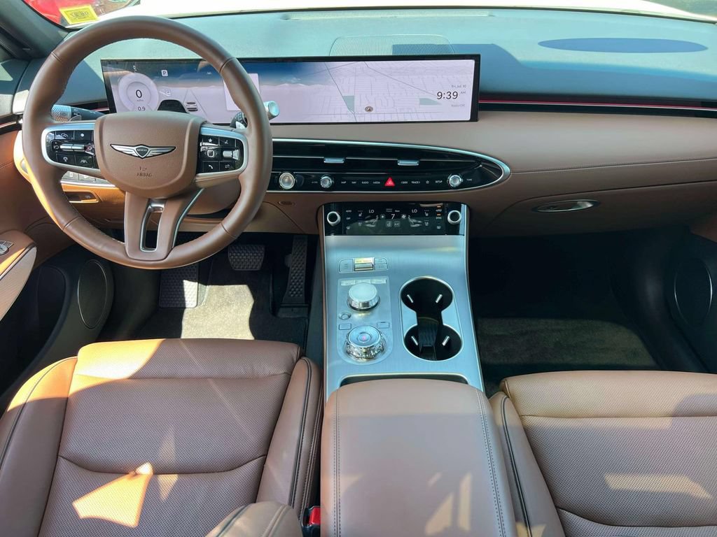 Certified 2026 Genesis GV70 2.5T Advanced AWD/4WD image 13