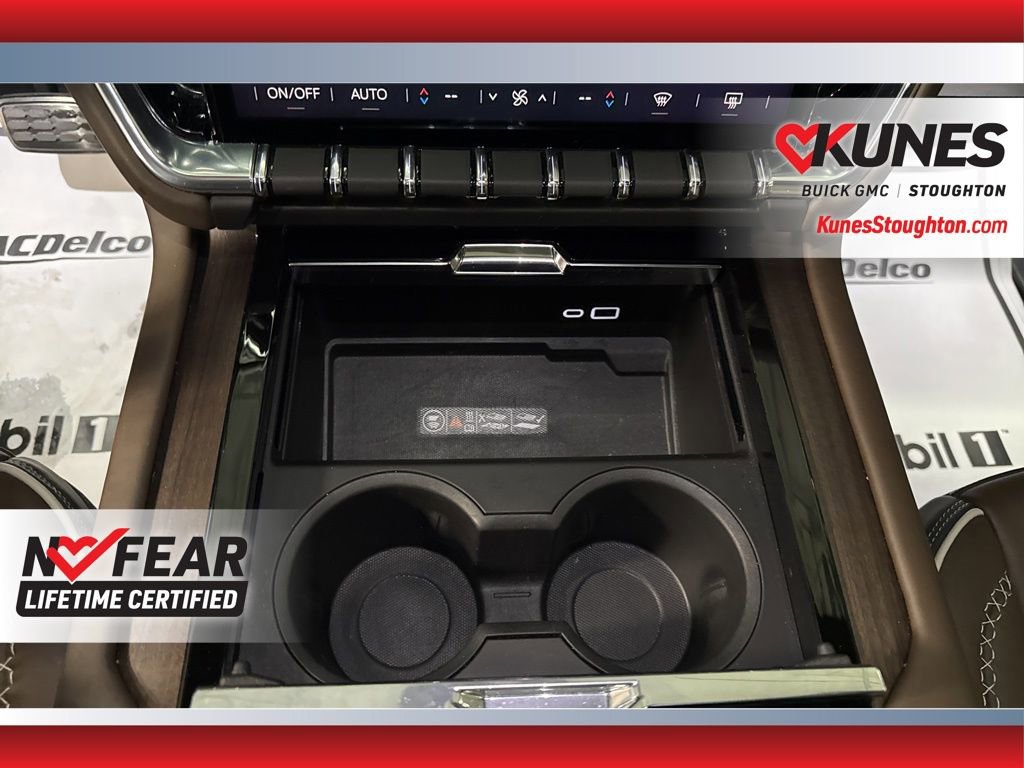 Used 2025 GMC Yukon XL Denali Ultimate image 34