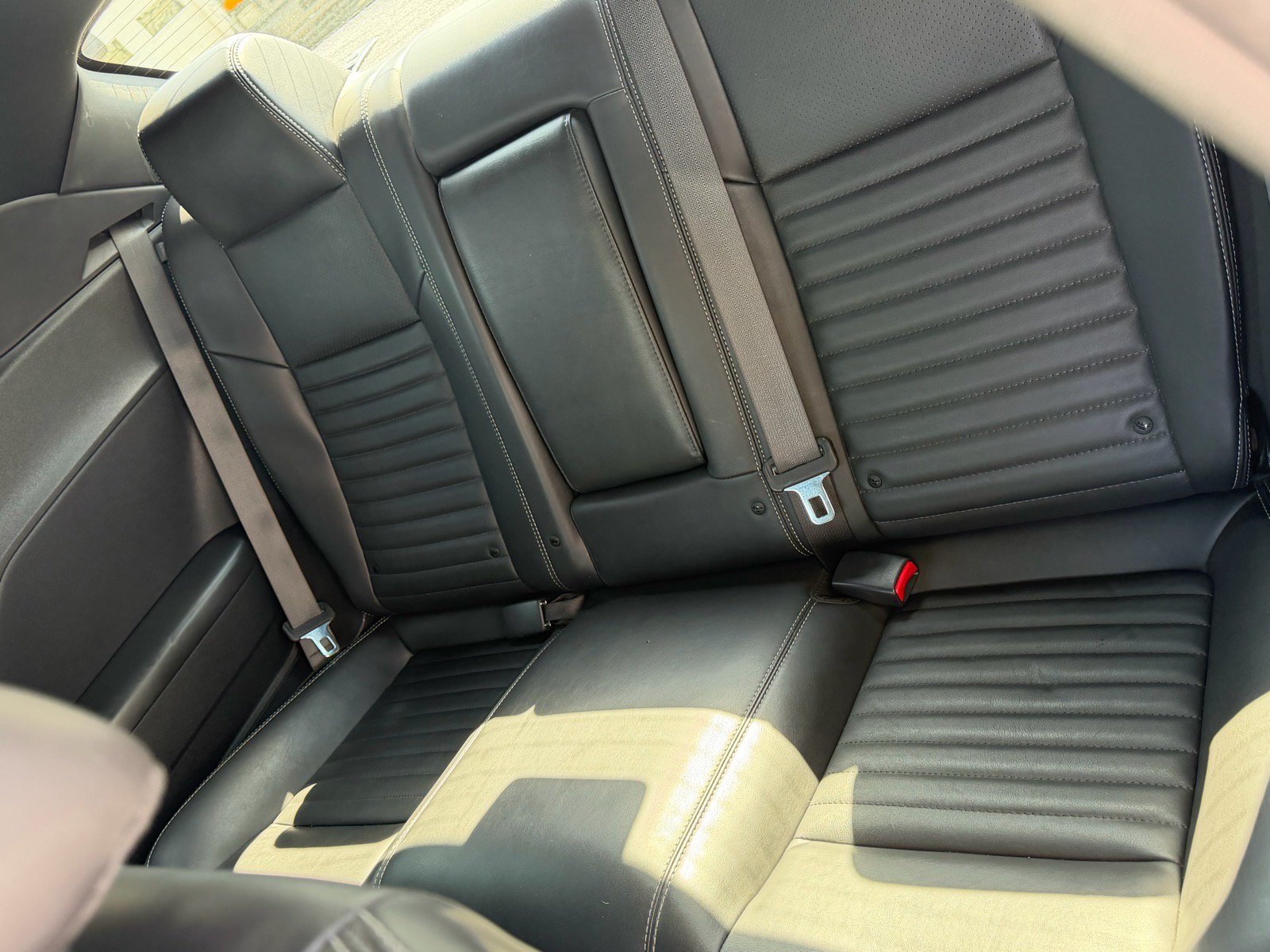 Used 2012 Dodge Challenger R/T Plus RWD image 14