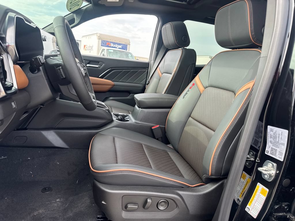 New 2026 GMC Canyon AT4 w/ Technology Plus Package AWD/4WD image 13