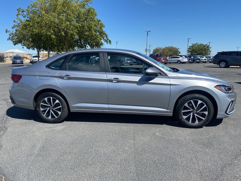 New 2025 Volkswagen Jetta S image 8