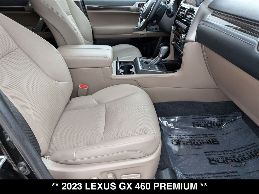Used 2023 Lexus GX 460 Premium w/ Premium Package image 29