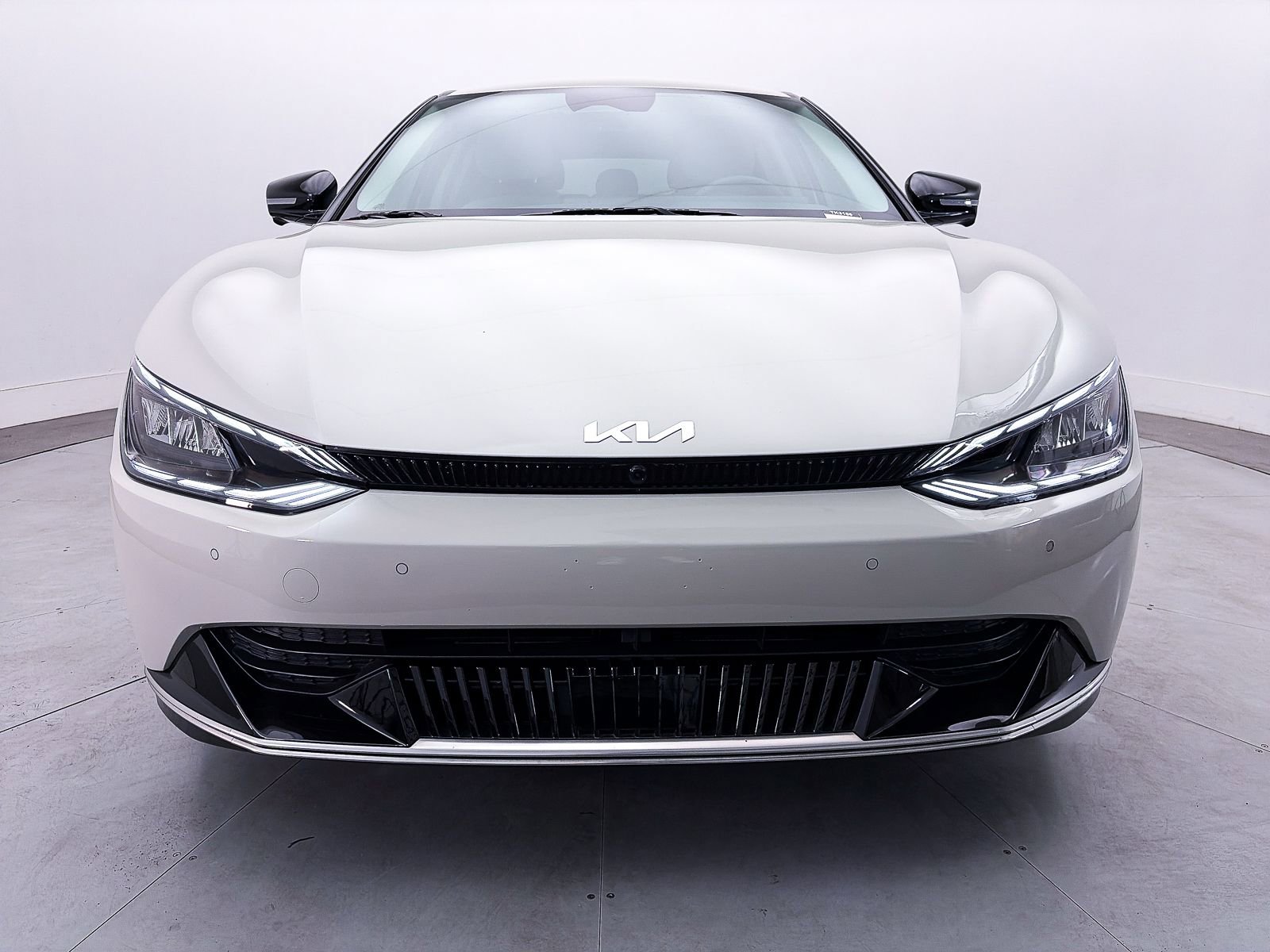 Certified 2024 Kia EV6 Wind w/ Wind Technology Package AWD/4WD image 12