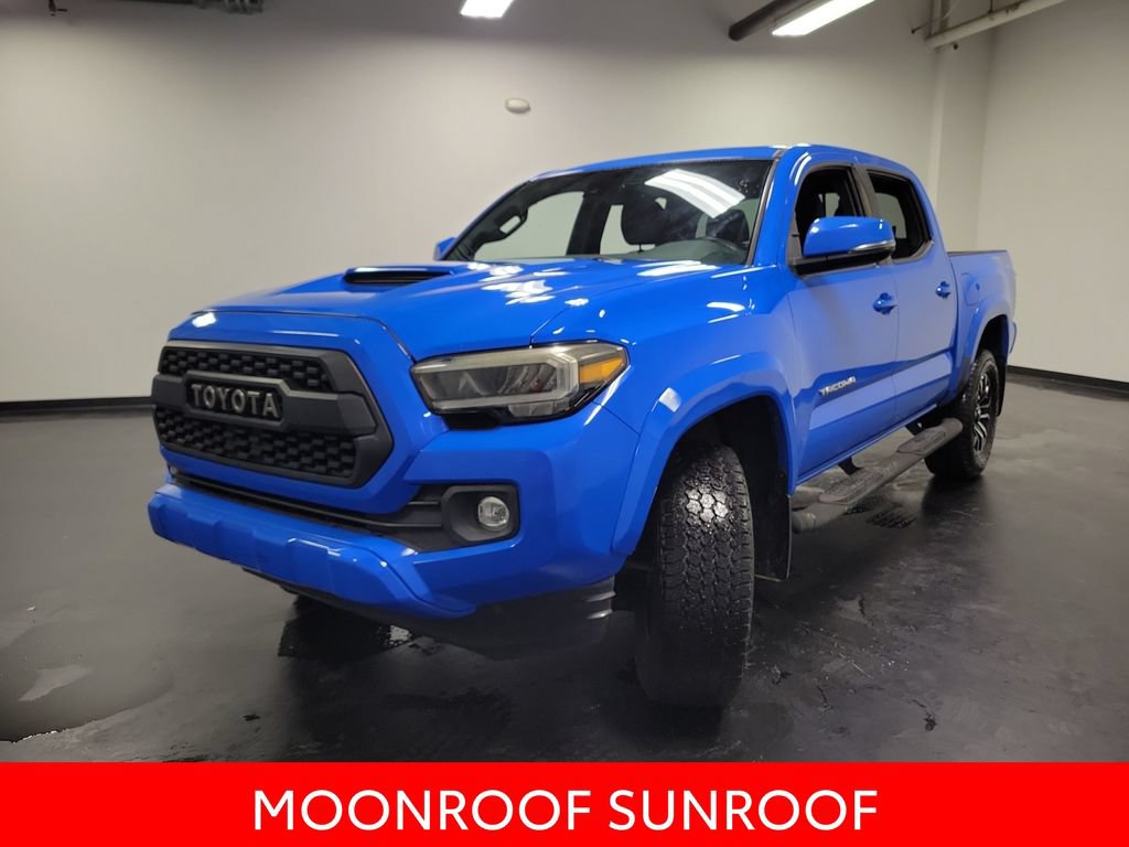 Used 2020 Toyota Tacoma TRD Sport AWD/4WD image 4