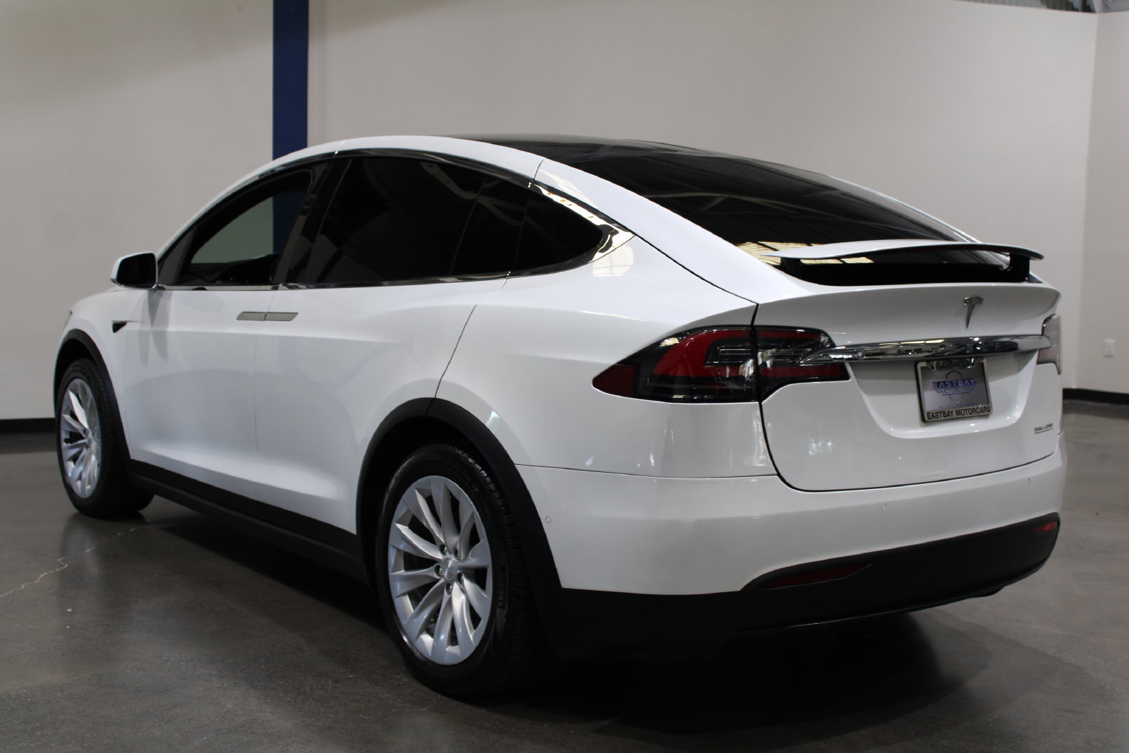 Used 2020 Tesla Model X Performance AWD/4WD image 11
