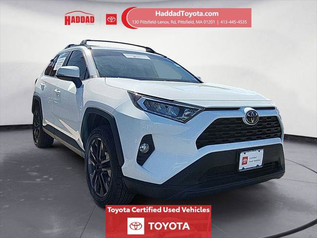 Certified 2019 Toyota RAV4 XLE Premium w/ Cold Weather Package AWD/4WD image 8