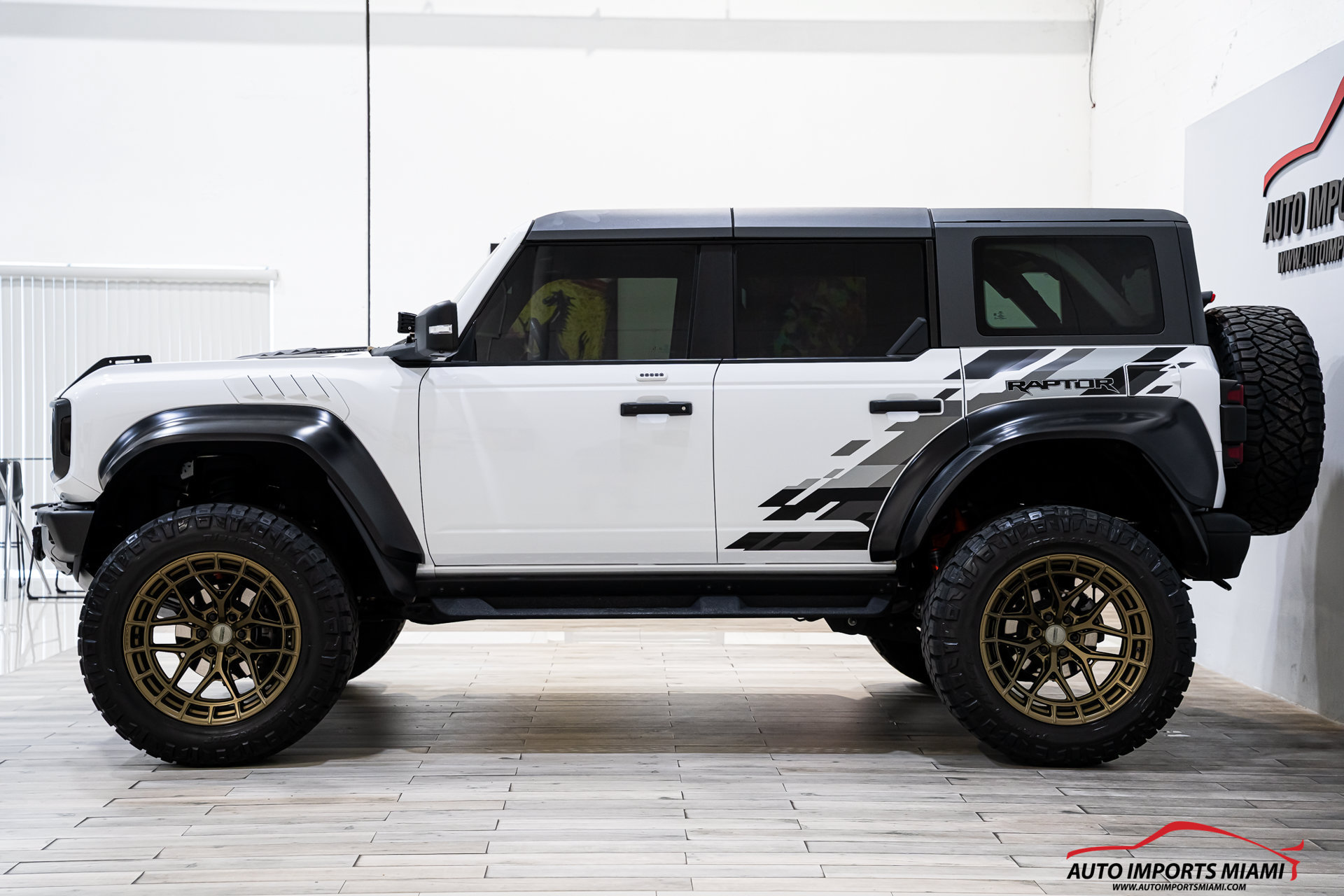 Used 2023 Ford Bronco Raptor AWD/4WD image 14