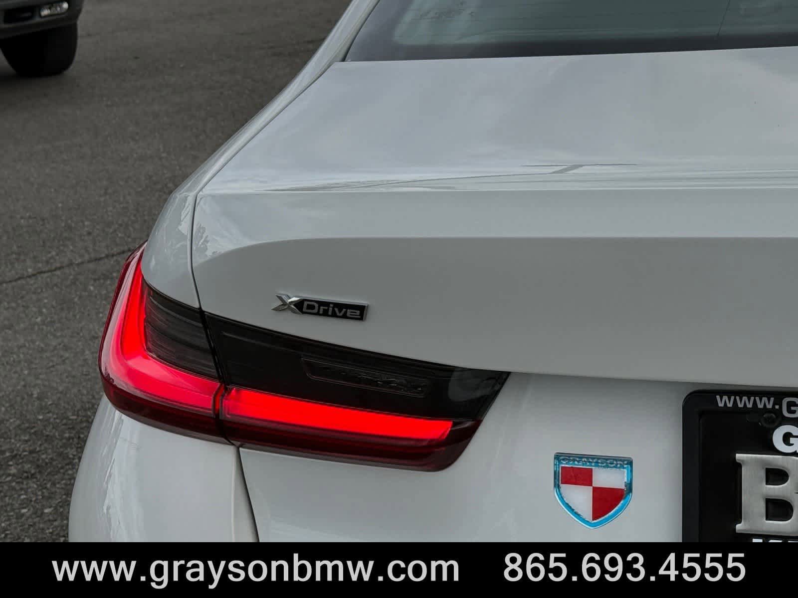 Used 2025 BMW 330i xDrive Sedan image 10