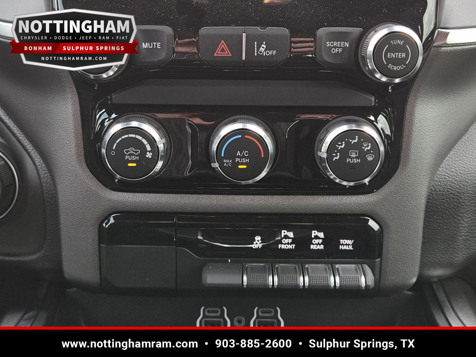 New 2026 RAM 1500 Express AWD/4WD image 12