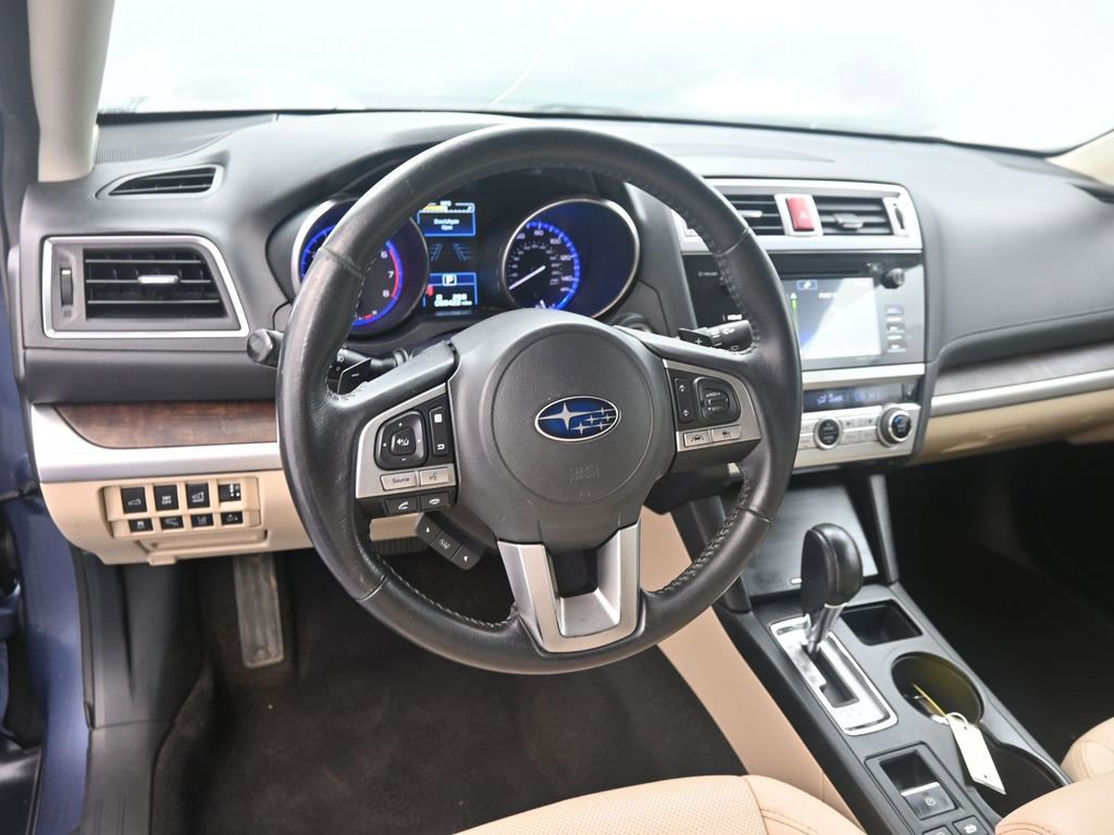 Used 2017 Subaru Outback 2.5i Limited image 17