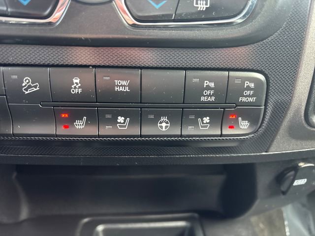 Used 2017 RAM 2500 Power Wagon w/ Leather & Luxury Group image 50