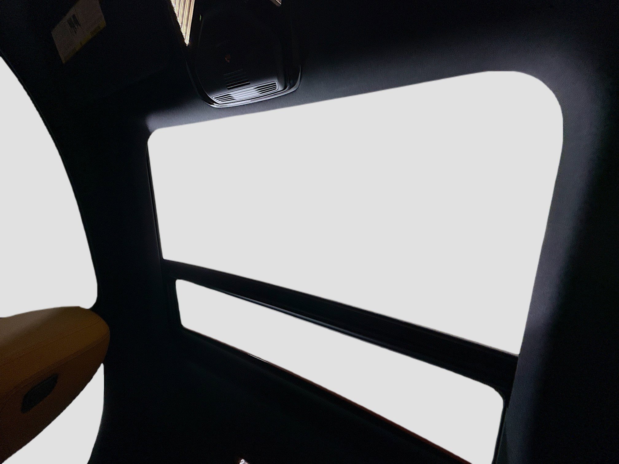 Used 2024 BMW 230i Coupe w/ Convenience Package image 39