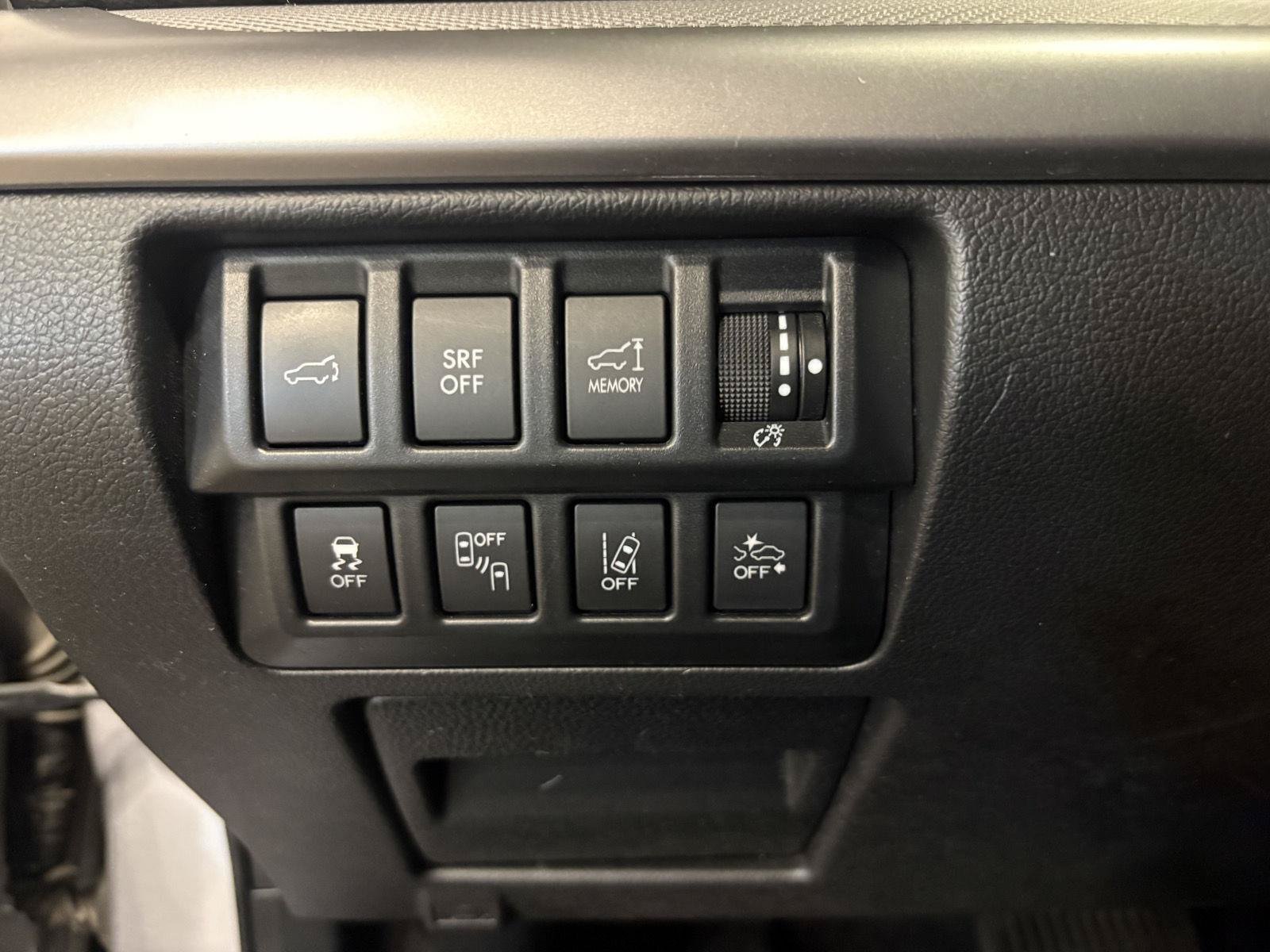 Used 2015 Subaru Outback 2.5i Premium AWD/4WD image 19