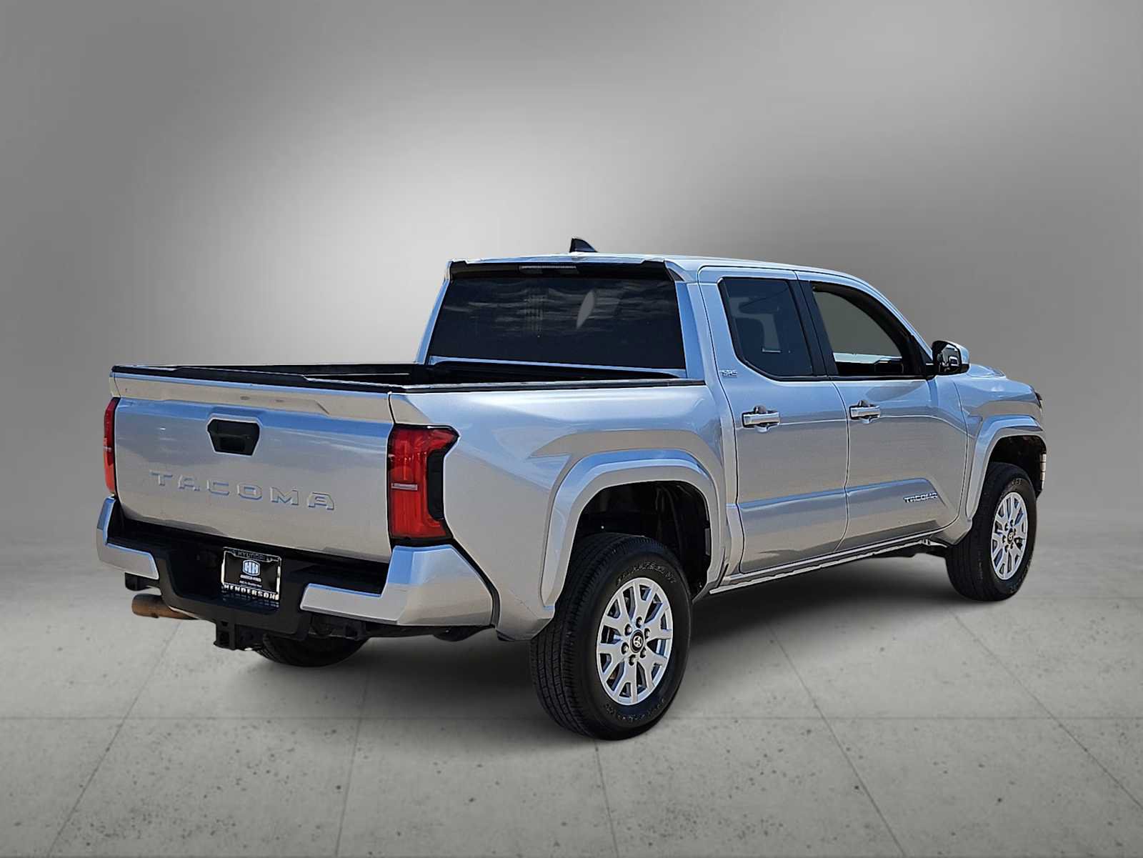 Used 2024 Toyota Tacoma SR5 RWD image 8