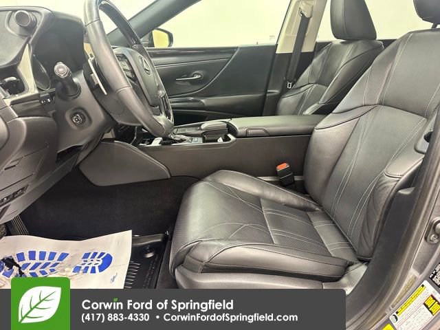 Used 2020 Lexus ES 350 Luxury w/ Accessory Package 2 image 29