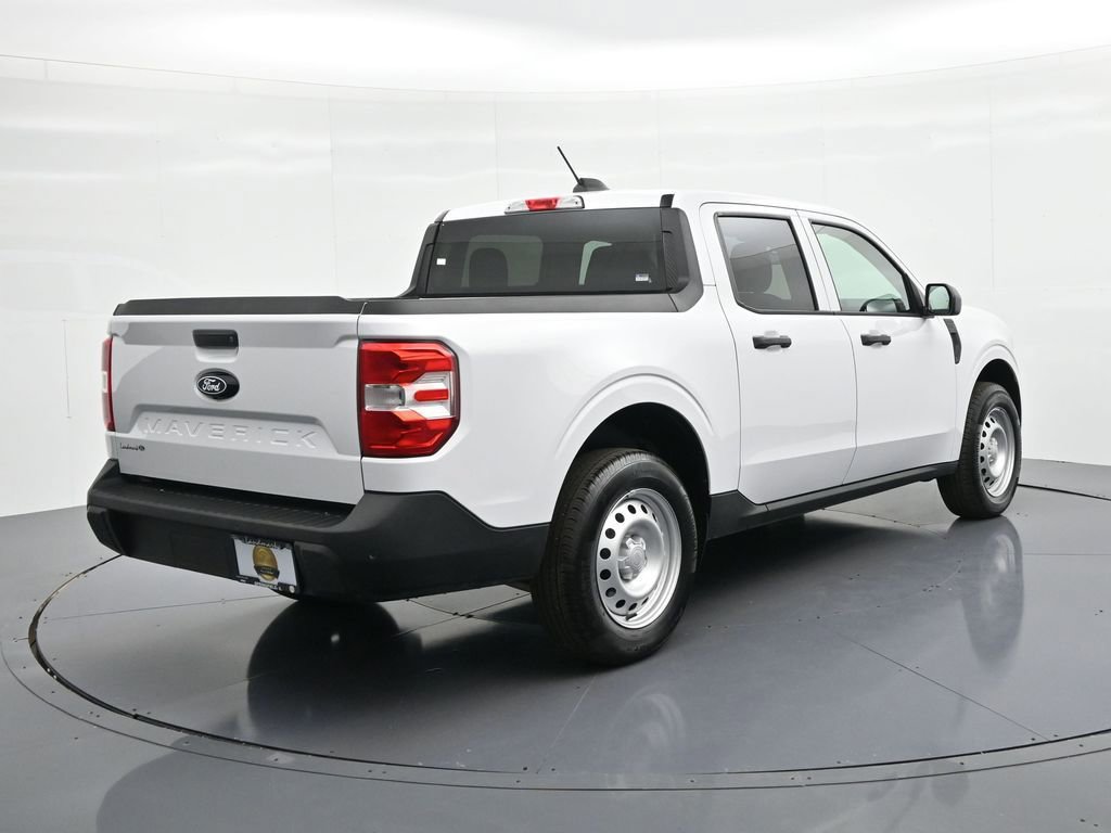 Used 2025 Ford Maverick XL w/ Equipment Group 102A image 6