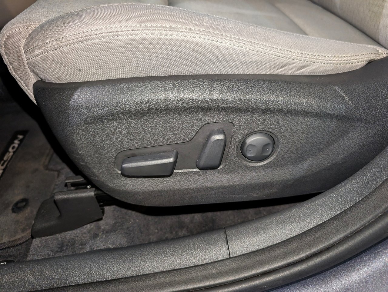 Used 2016 Hyundai Tucson SE w/ Option Group 02 image 15