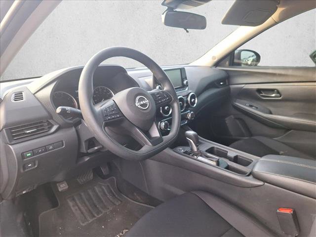 Used 2025 Nissan Sentra S image 9