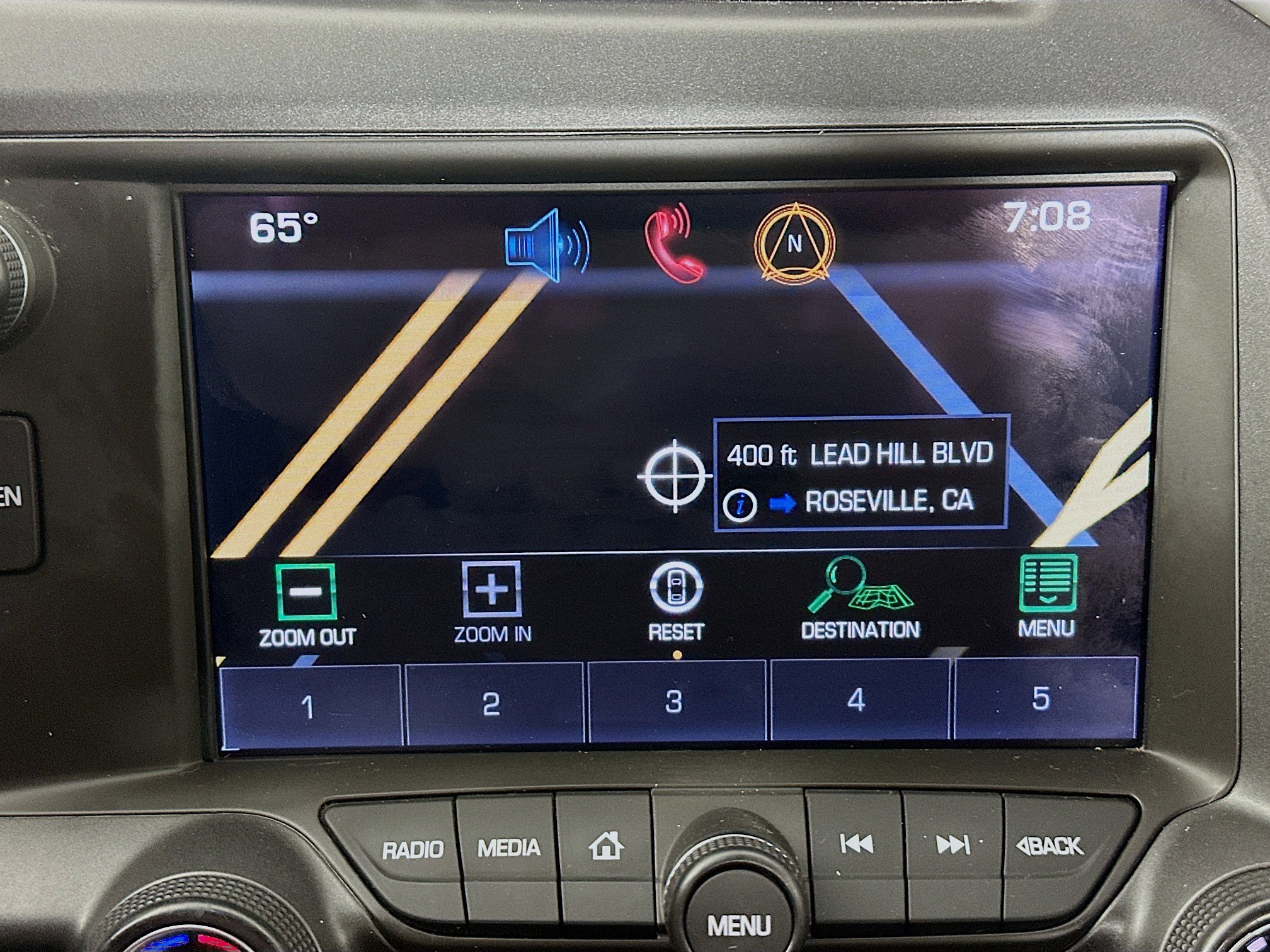 Used 2014 Chevrolet Corvette Stingray Convertible w/ 3LT Preferred Equipment Group image 21