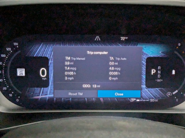 New 2026 Volvo XC40 B5 Plus w/ Climate Package AWD/4WD image 16