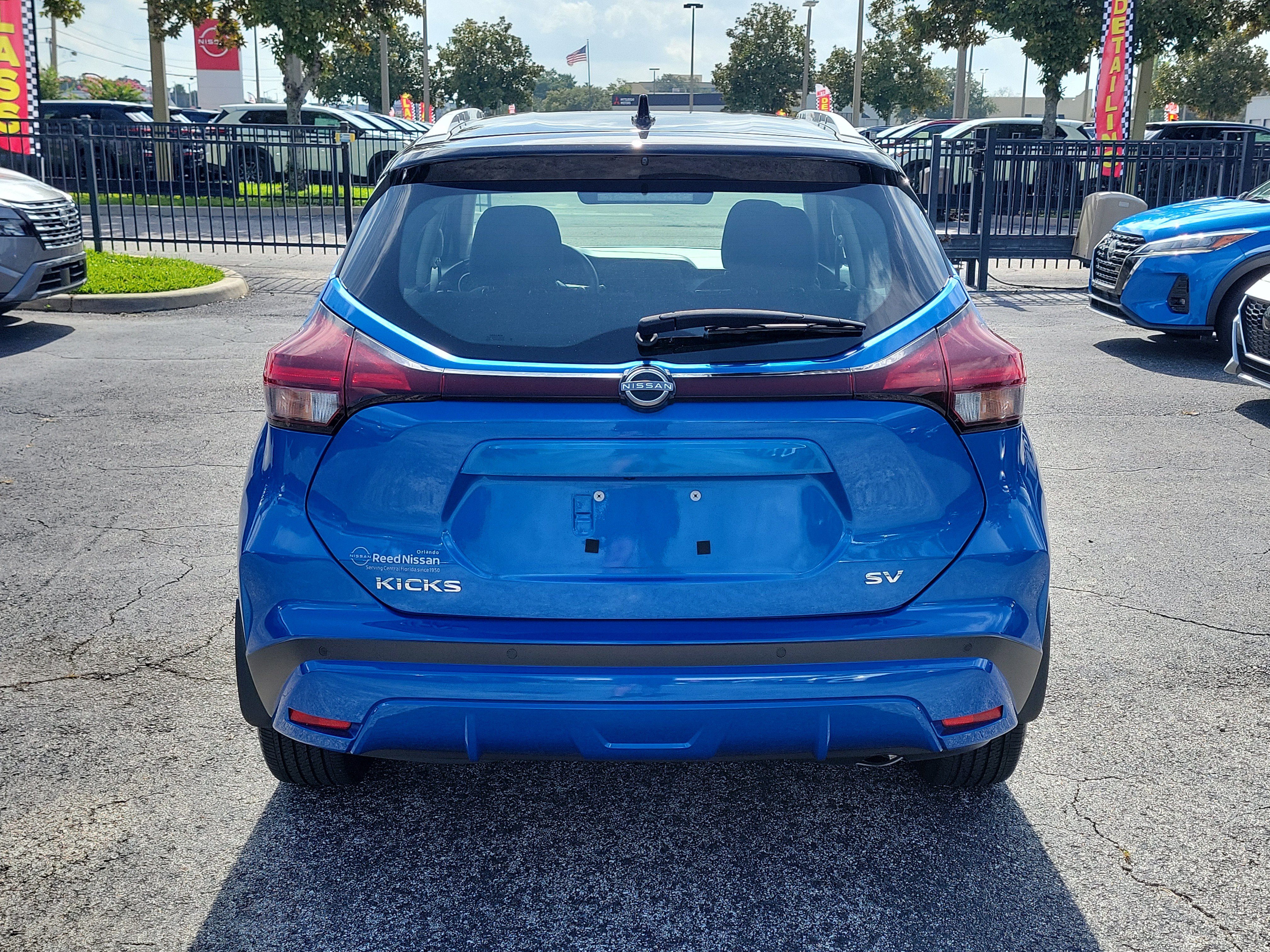 Certified 2024 Nissan Kicks SV FWD image 5