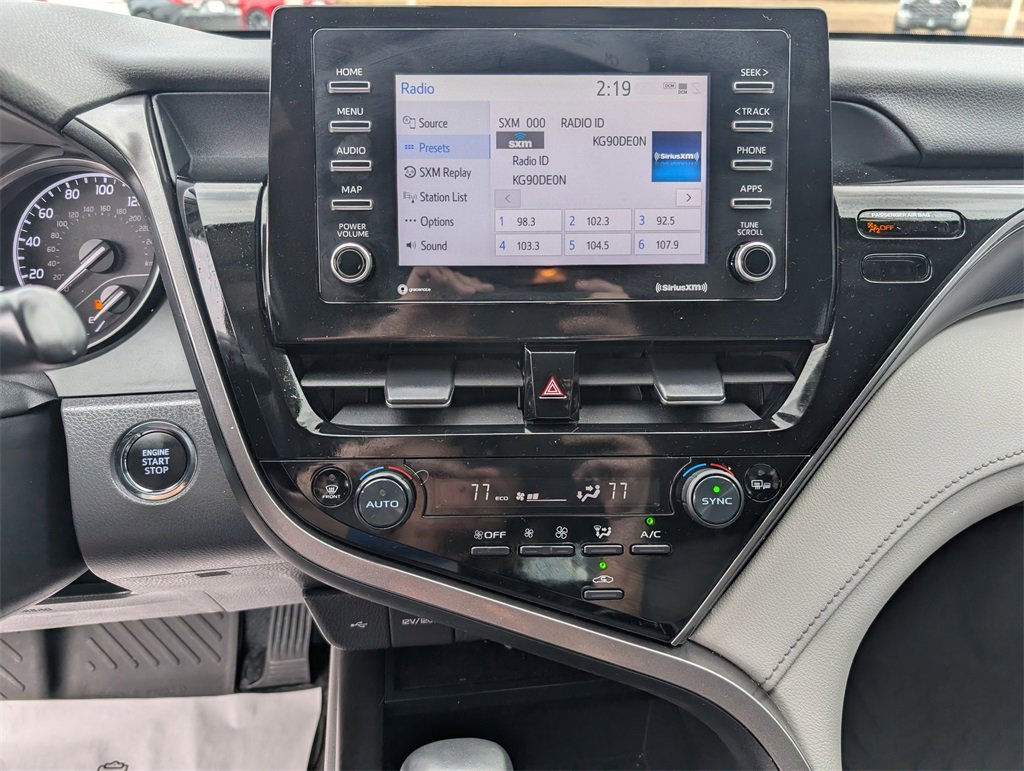 Used 2023 Toyota Camry SE w/ Convenience Package image 15