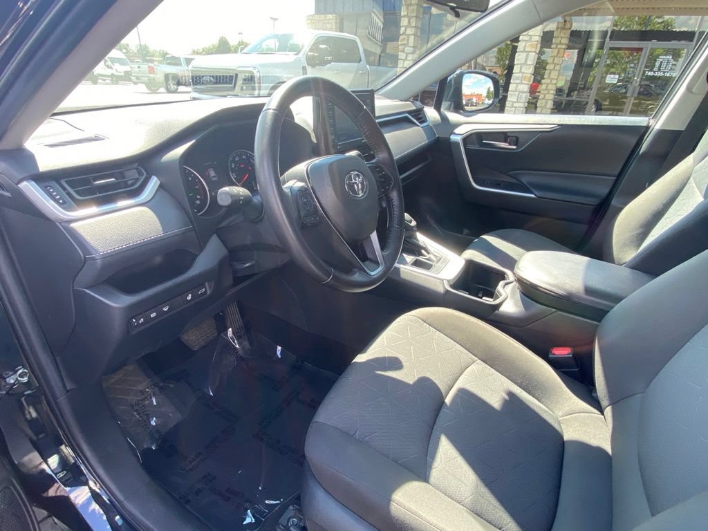 Used 2022 Toyota RAV4 XLE w/ Convenience Package AWD/4WD image 20