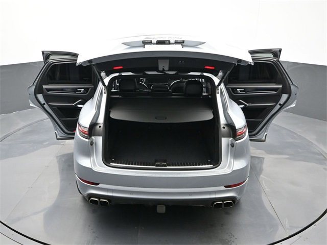 Used 2020 Porsche Cayenne Turbo image 25