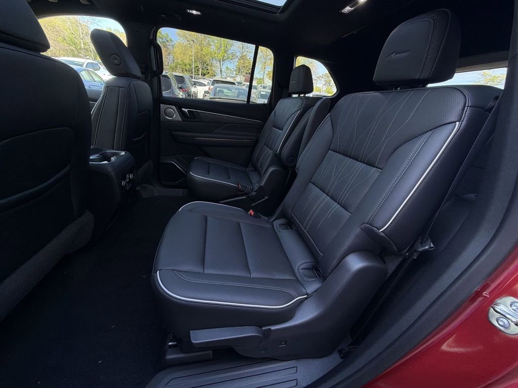 New 2026 Buick Enclave Avenir image 25