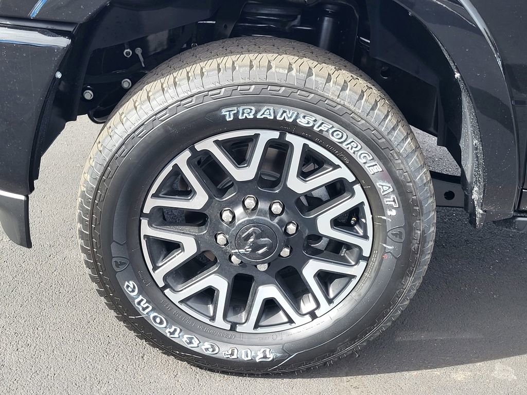 New 2026 RAM 2500 Limited AWD/4WD image 10