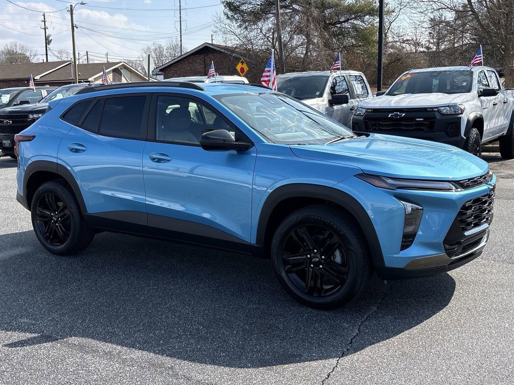 New 2026 Chevrolet Trax ACTIV w/ Driver Confidence Package image 2