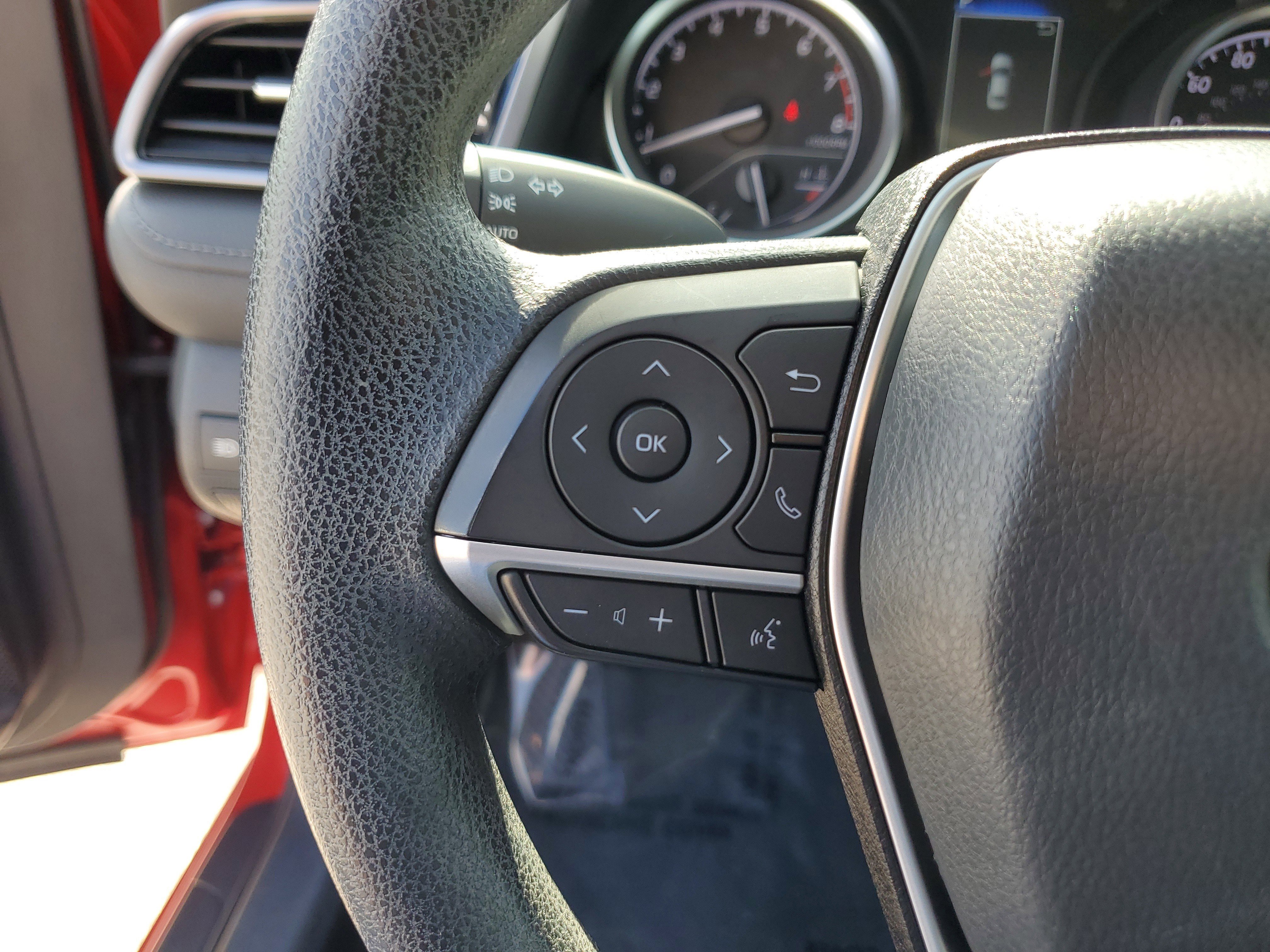 Used 2023 Toyota Camry LE image 20