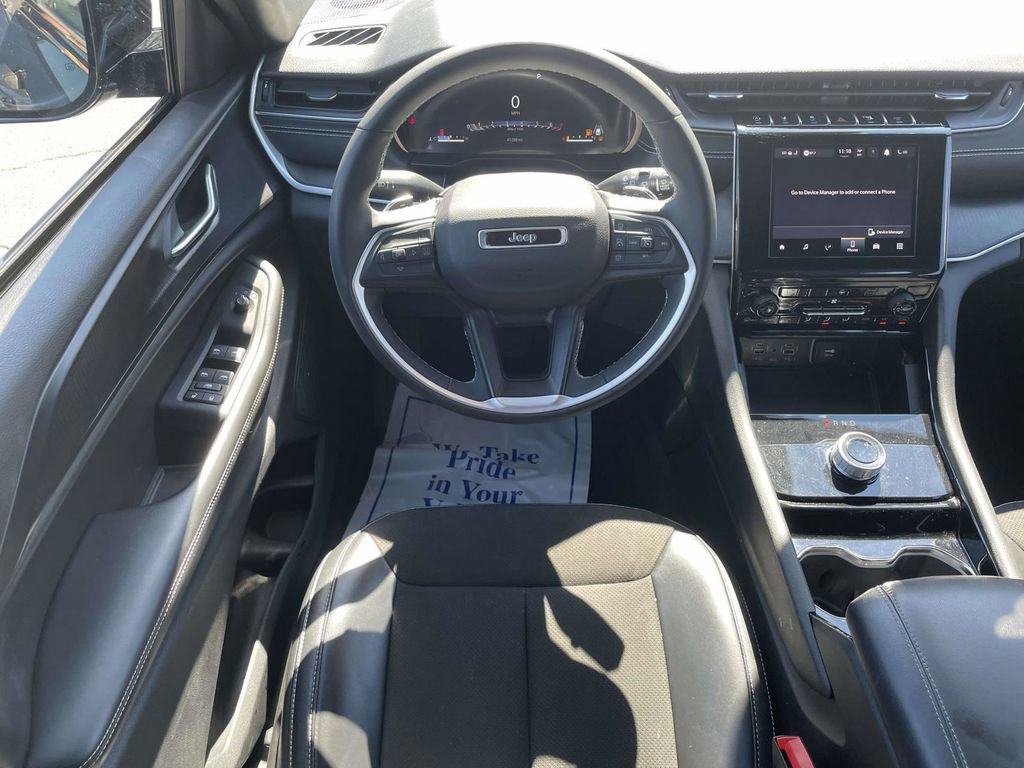 Used 2023 Jeep Grand Cherokee Altitude AWD/4WD image 61