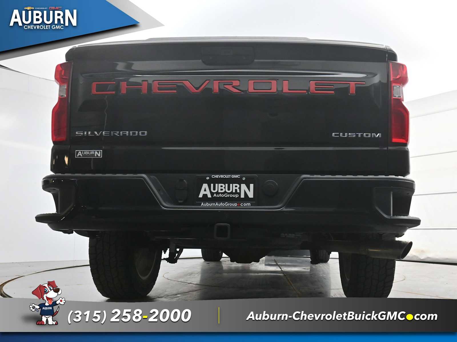 Used 2019 Chevrolet Silverado 1500 Custom w/ Custom Convenience Package AWD/4WD image 21