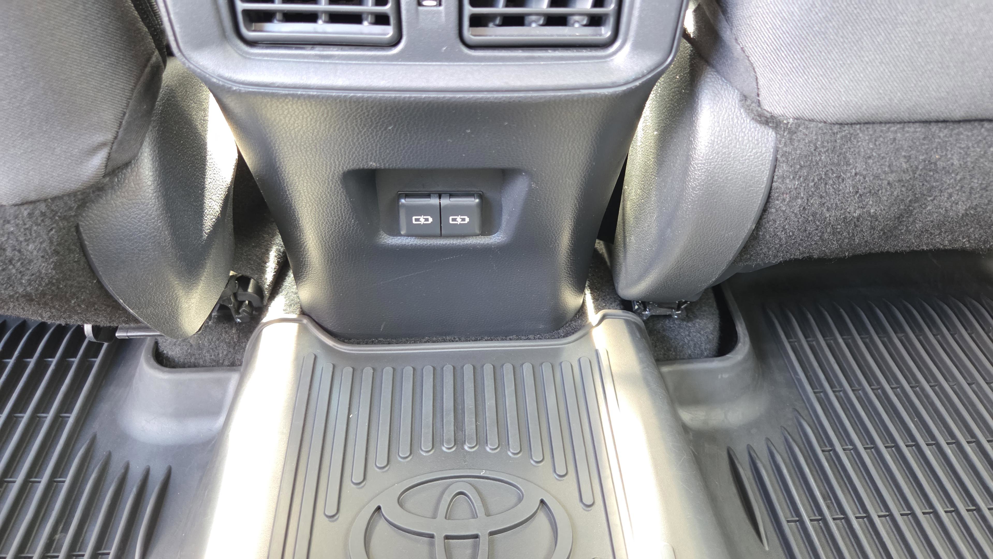 Certified 2024 Toyota RAV4 XLE FWD image 12