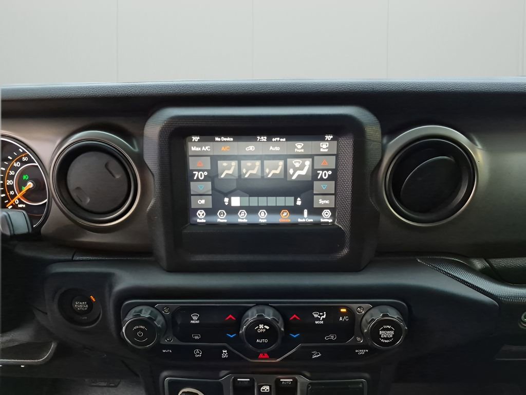 Used 2018 Jeep Wrangler Unlimited Sport S image 33