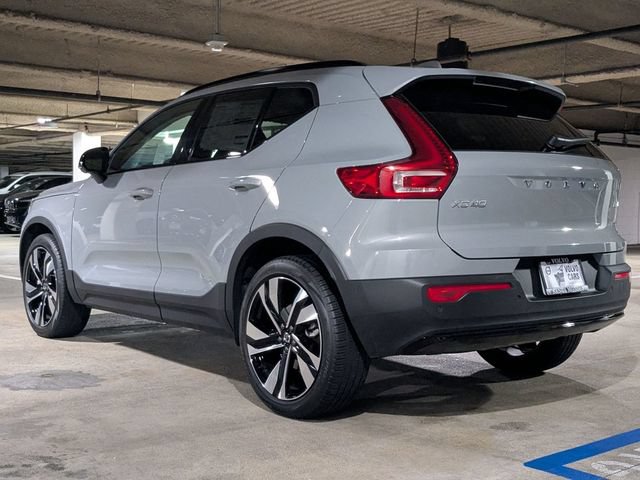 New 2025 Volvo XC40 B5 Ultra w/ Climate Package AWD/4WD image 5